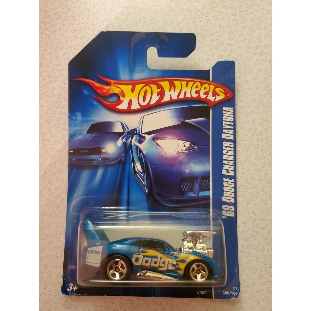 HOT WHEELS '69 DODGE CHARGER DAYTONA #085 of 156 Die-Cast Car MOC 2006